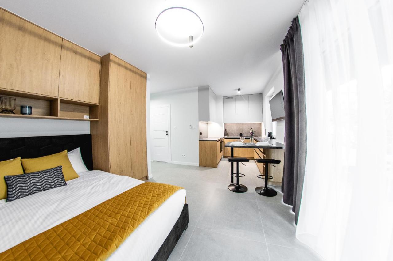 Mkm Apartments Люблин Екстериор снимка