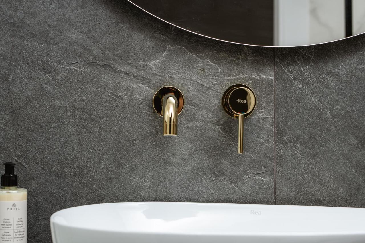 Mkm Apartments Люблин Екстериор снимка