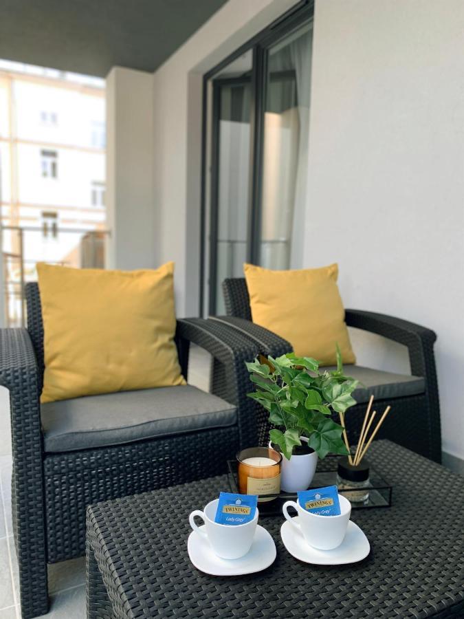 Mkm Apartments Люблин Екстериор снимка