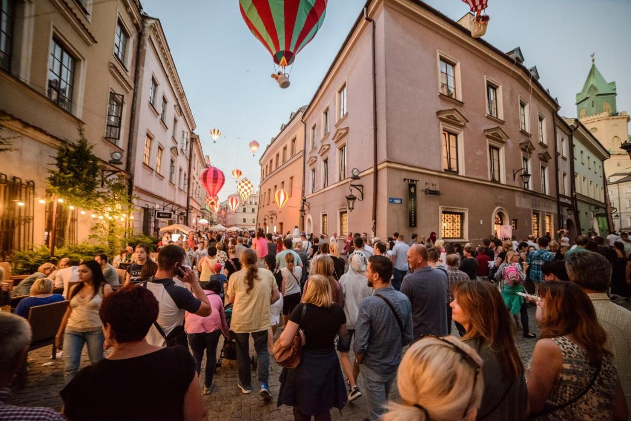 Mkm Apartments Люблин Екстериор снимка